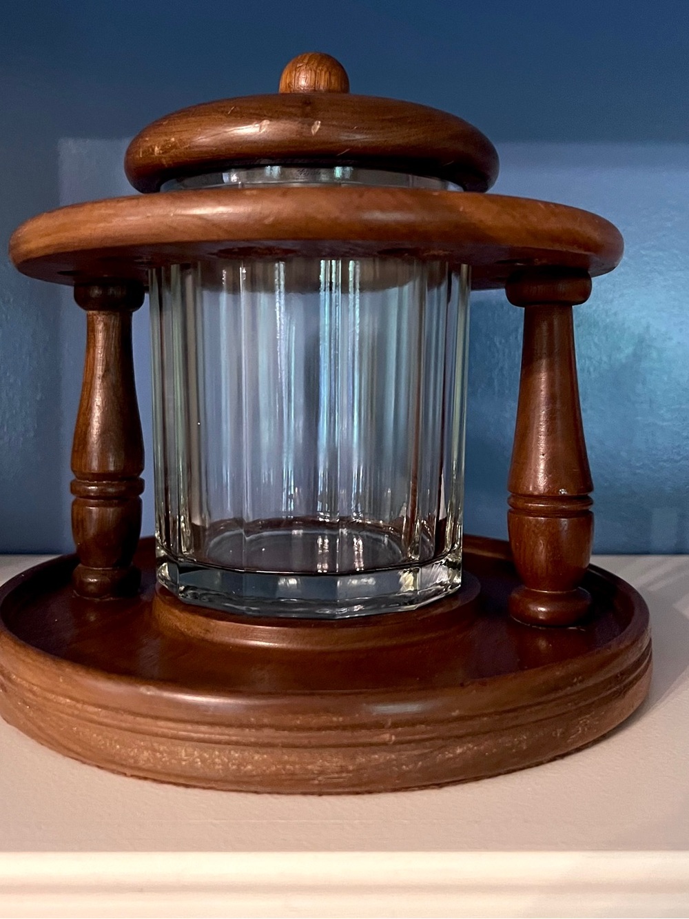 Vintage Wooden Stand holds 10 Pipes with a Glass Humidor